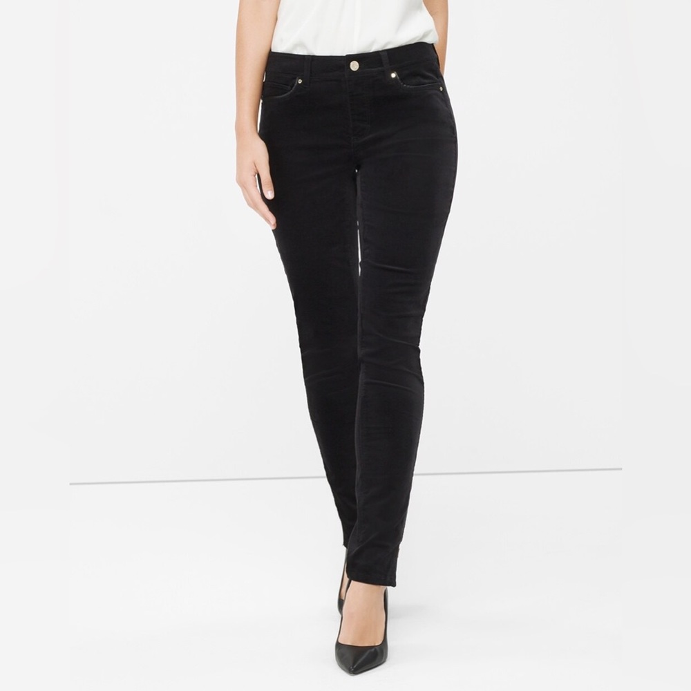 WHBM Skimmer Curvy Black Velvet Ankle Zip Pants Size 4. Excellent condition.